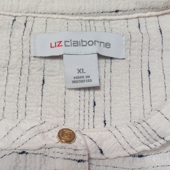 Liz Claiborne White and Navy Striped Top - Picture 2 of 5
